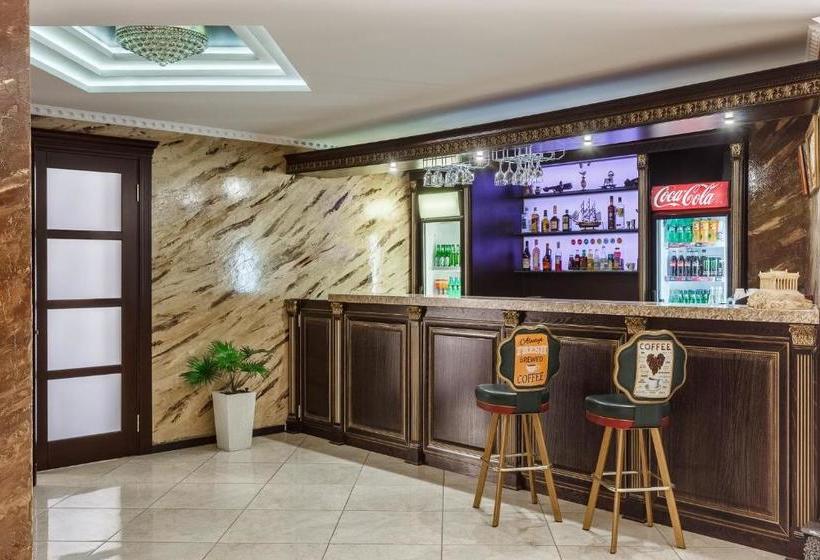 فندق Pontos Family Resort