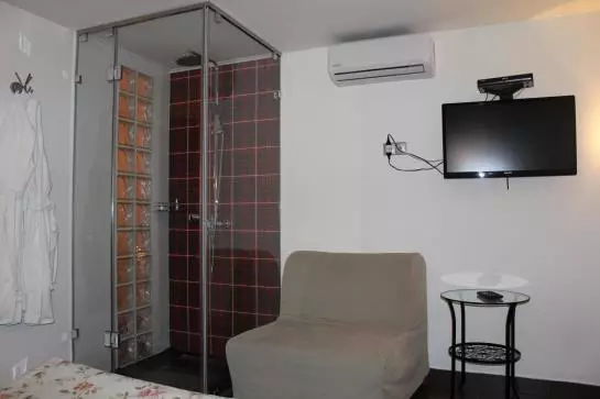 Hotelli Postoyalov Mini