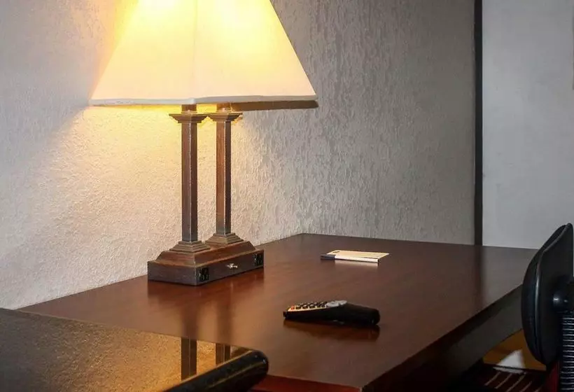 Hotelli Rodeway Inn Kingsland