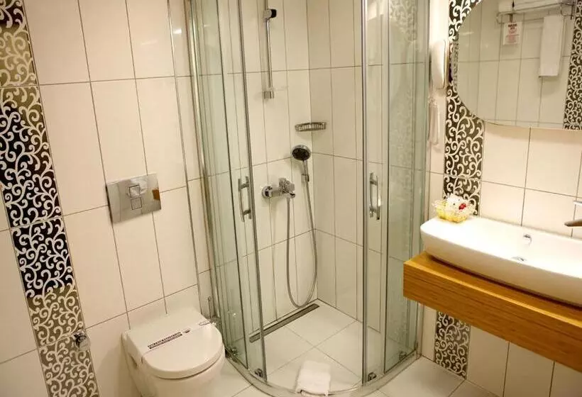 Sultan Hotel Restaurant Bistro