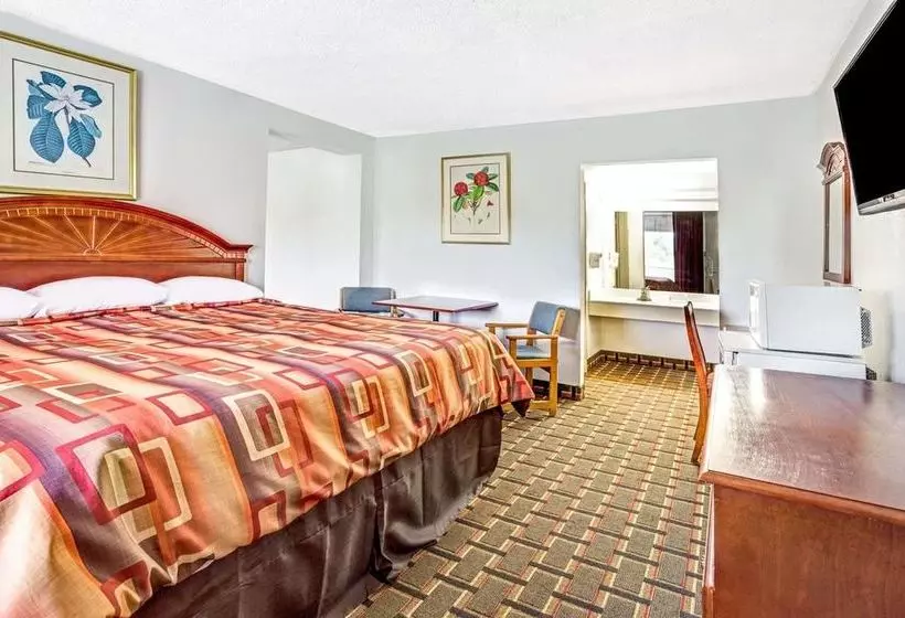 בית מלון כפרי Adrian Inn