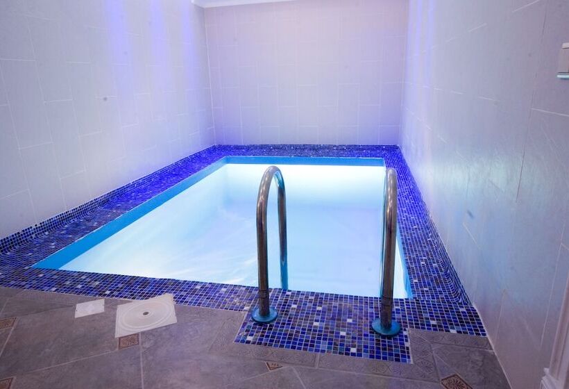 فندق Zhuravli Park