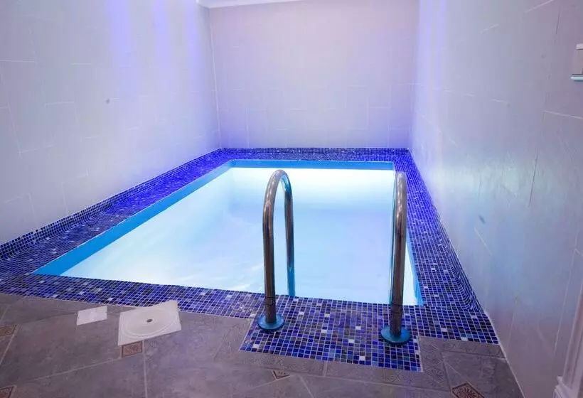 酒店 Zhuravli Park