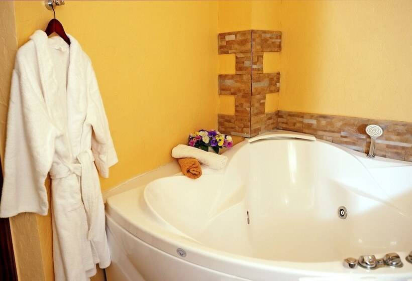 فندق Zhuravli Park