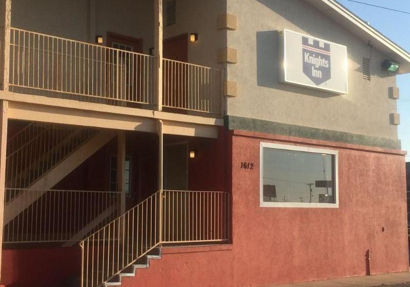 מוטל Knights Inn Dodge City