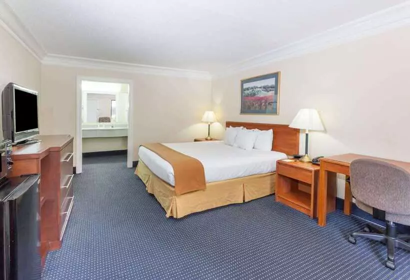 Мотель Super 8 By Wyndham Dalton/convention Center Area