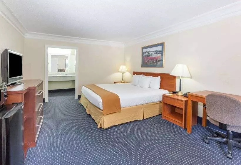 Мотель Super 8 By Wyndham Dalton/convention Center Area