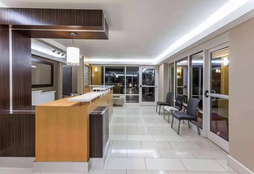 Мотель Super 8 By Wyndham Dalton/convention Center Area