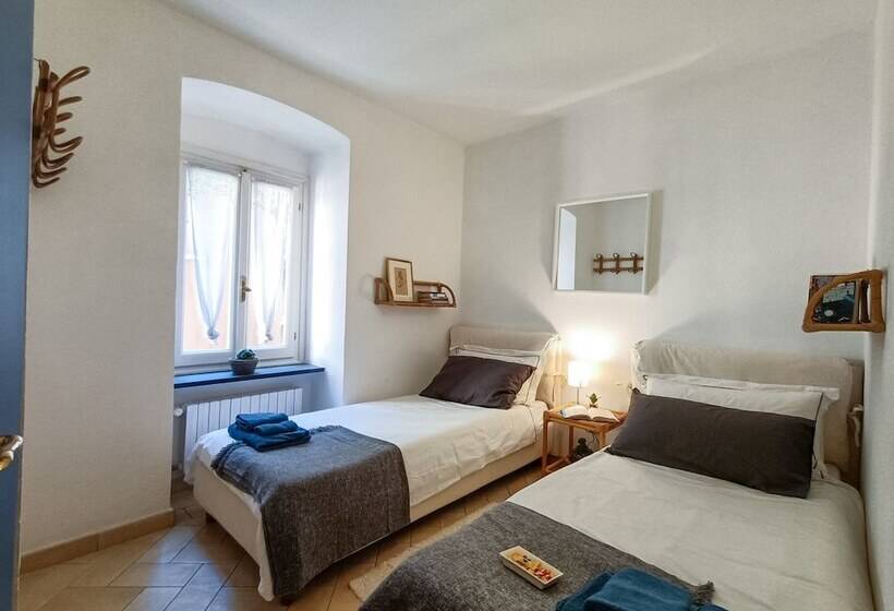 Joivy Villa Milva W/ Car Park Beside The Beach