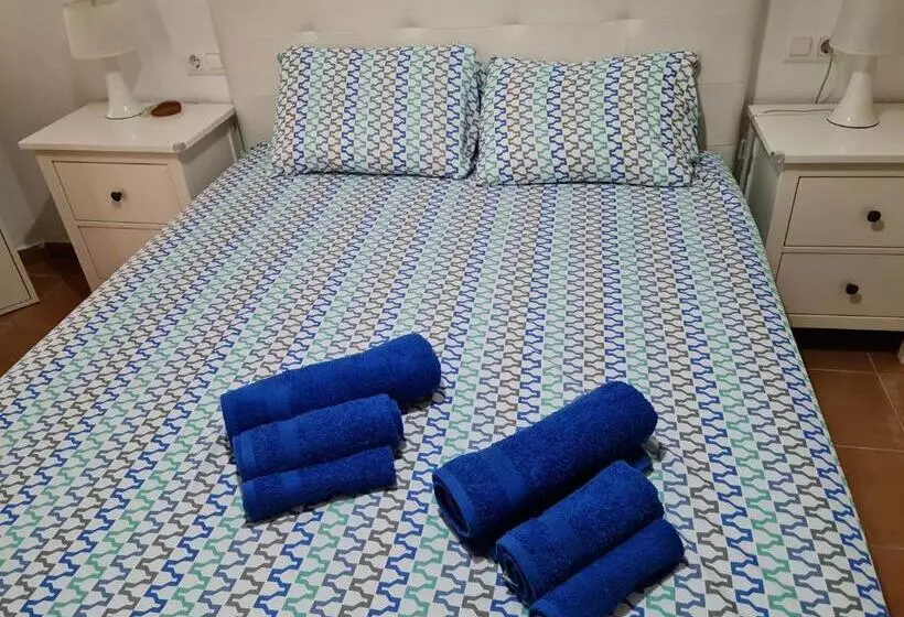 Apartamento Centro Rota. 2 Minutos De La Playa.