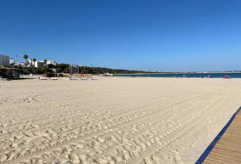 Apartamento Centro Rota. 2 Minutos De La Playa.