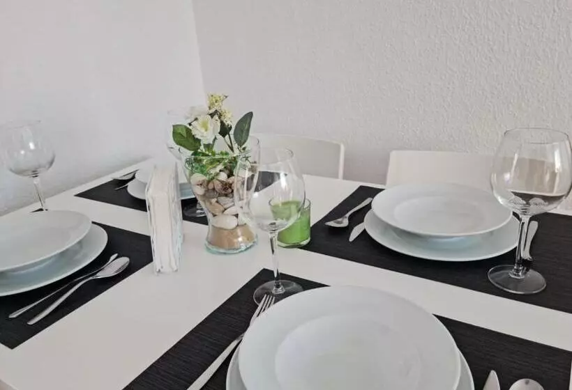 Apartamento Centro Rota. 2 Minutos De La Playa.