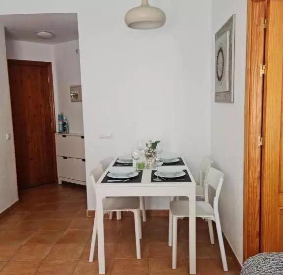 Apartamento Centro Rota. 2 Minutos De La Playa.