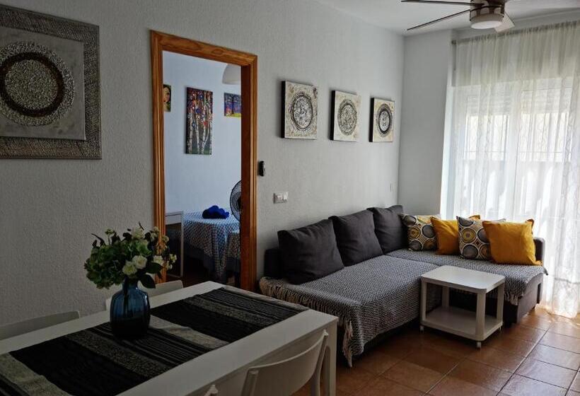 Apartamento Centro Rota. 2 Minutos De La Playa.