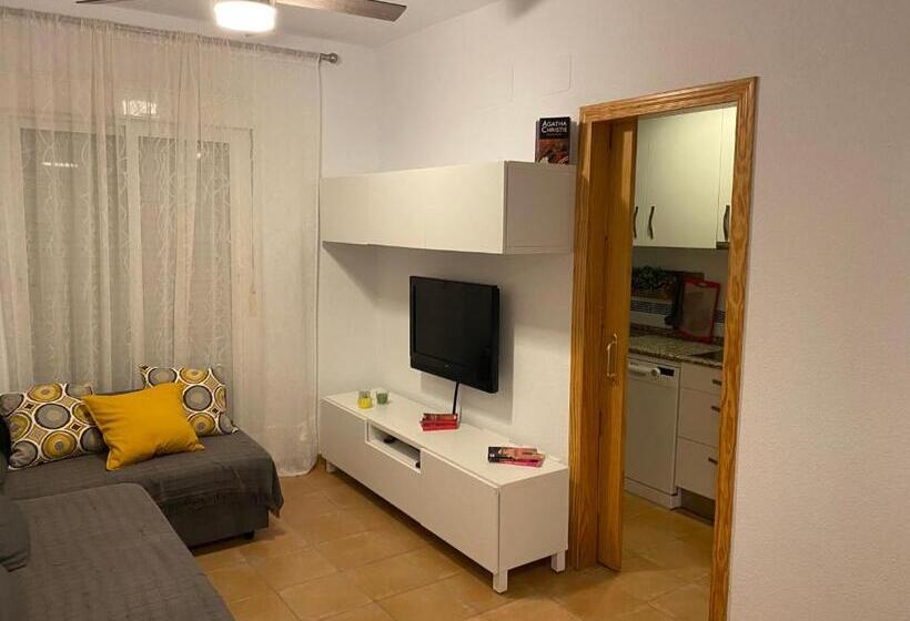 Apartamento Centro Rota. 2 Minutos De La Playa.