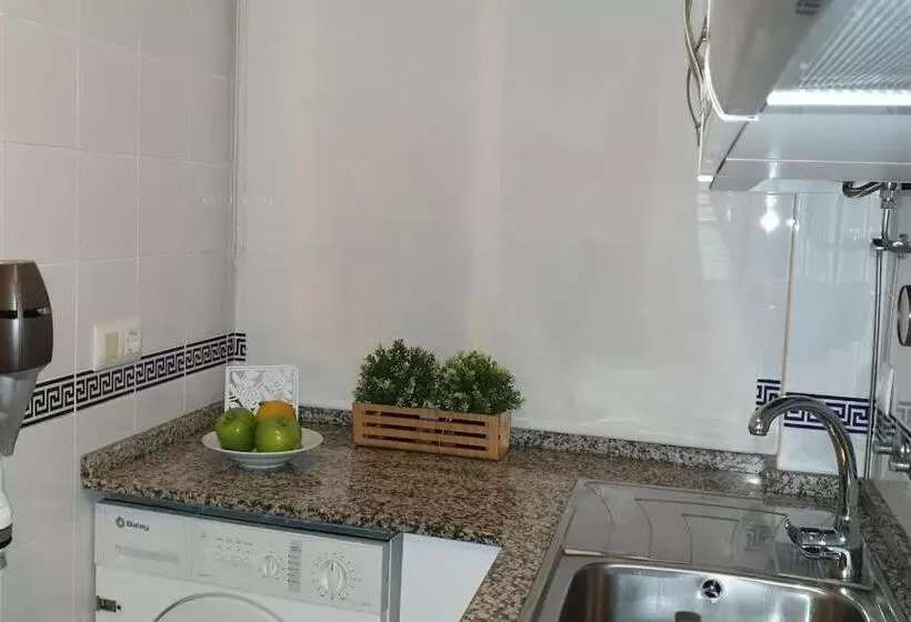 Apartamento Centro Rota. 2 Minutos De La Playa.