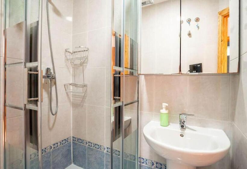 Apartamento Centro Rota. 2 Minutos De La Playa.