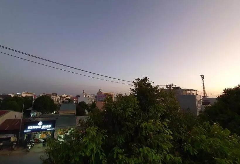 هتل Khách Sạn Thiên Phong