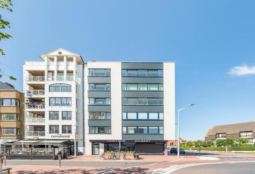 Modern, Mooi En Stijlvol App Vlakbij Winkelstraat