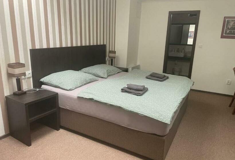 膳宿费 Apartmán Ateliér