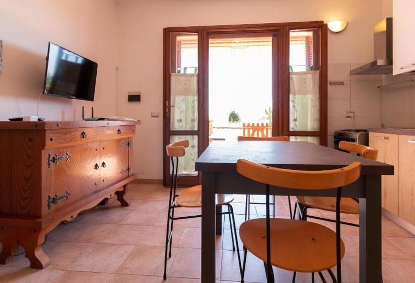 Sardinianworld A Due Passi Dal Mare Nel Sinis