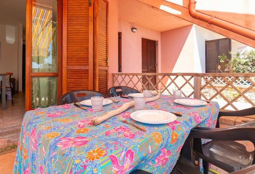 Sardinianworld A Due Passi Dal Mare Nel Sinis