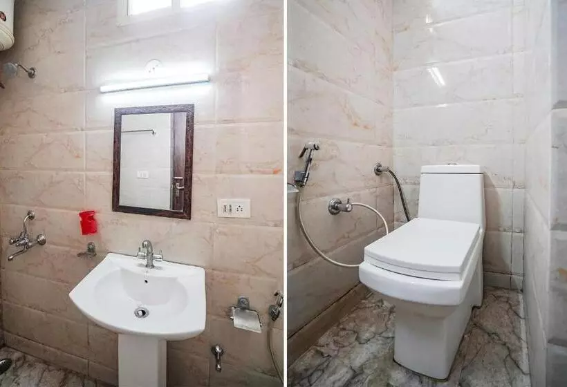 Fabhotel Krishna Heights