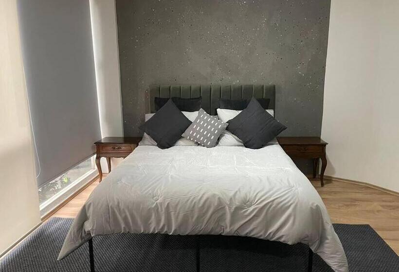 Hermoso Depto A 2 Pasos De Coyoacan, Cerca De Todo, Con Estacionamiento