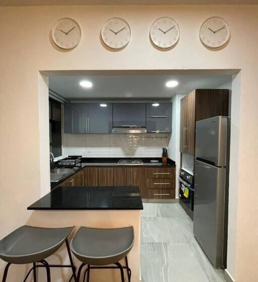 Hermoso Depto A 2 Pasos De Coyoacan, Cerca De Todo, Con Estacionamiento