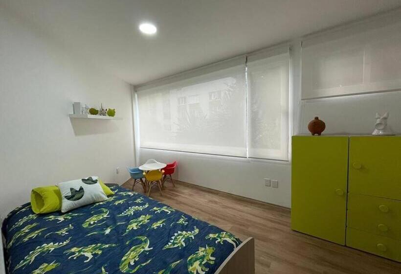 Hermoso Depto A 2 Pasos De Coyoacan, Cerca De Todo, Con Estacionamiento