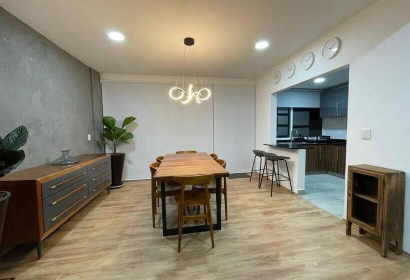 Hermoso Depto A 2 Pasos De Coyoacan, Cerca De Todo, Con Estacionamiento