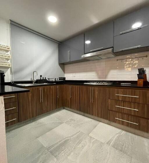 Hermoso Depto A 2 Pasos De Coyoacan, Cerca De Todo, Con Estacionamiento