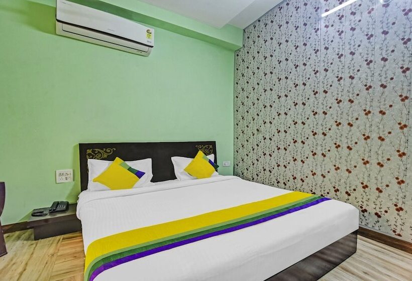 Fabhotel Krishna Heights