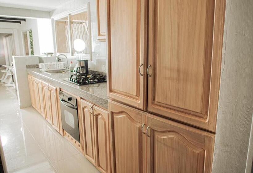 پانسیون Casa Lourdes