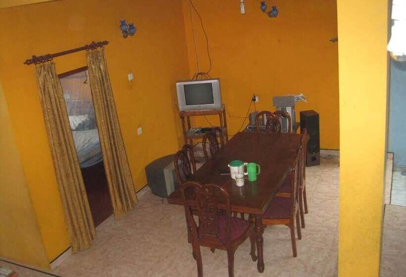 פנסיון Ranith Villa In Tangalle, Sri Lanka