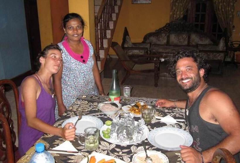 פנסיון Ranith Villa In Tangalle, Sri Lanka