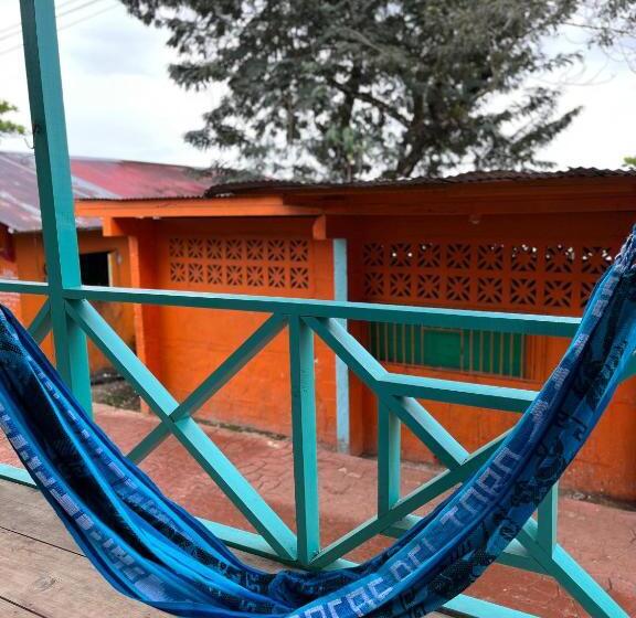 A&k Island Apartments