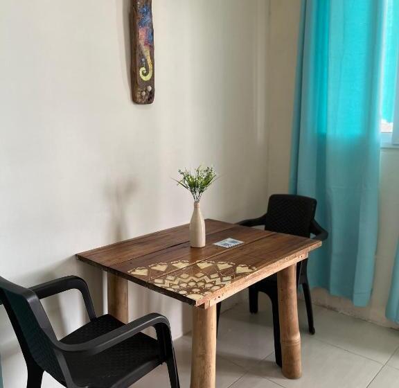 A&k Island Apartments