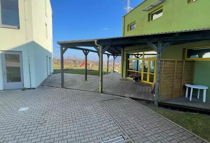 Retkeilymaja Penzion Pod Devítkou