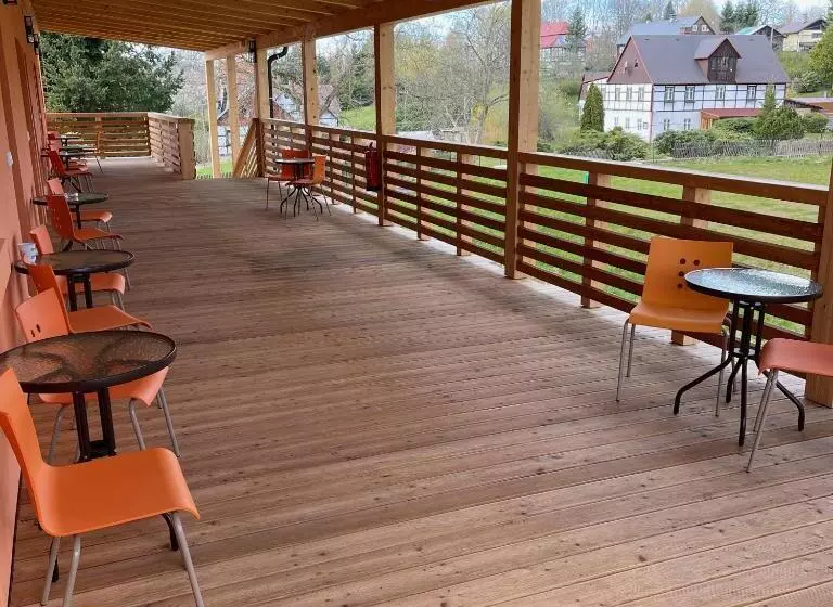 Retkeilymaja Penzion Pod Devítkou