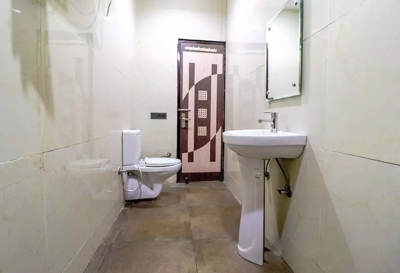 Fabhotel Prime Mubarak Plaza