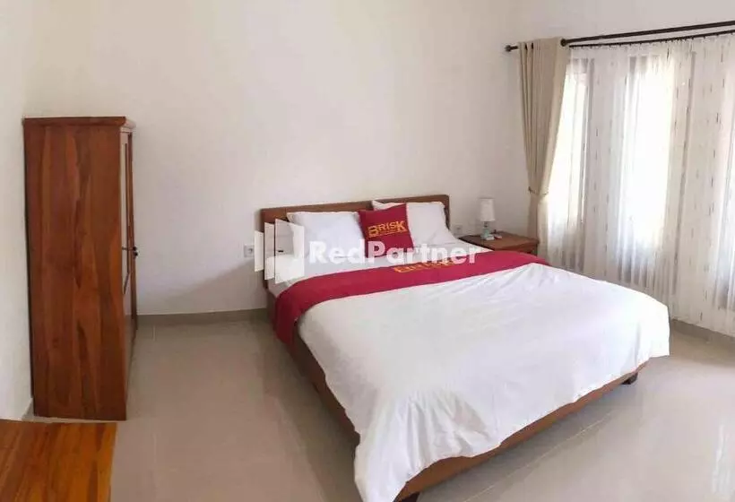 هتل Brisk Homestay At Uluwatu Redpartner