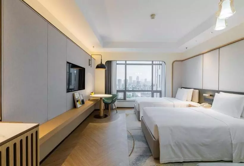 هتل Holiday Inn Chongqing Guanyinqiao, An Ihg