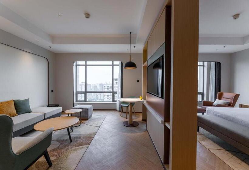 هتل Holiday Inn Chongqing Guanyinqiao, An Ihg