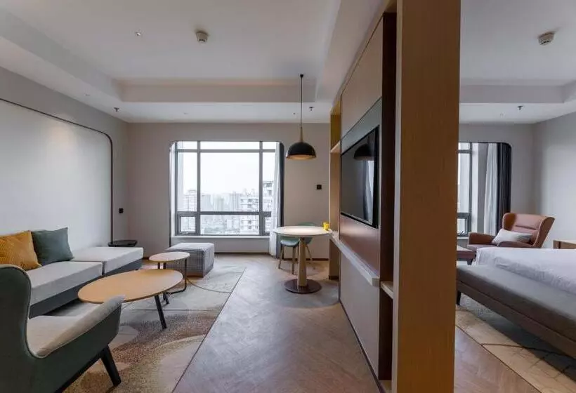 هتل Holiday Inn Chongqing Guanyinqiao, An Ihg