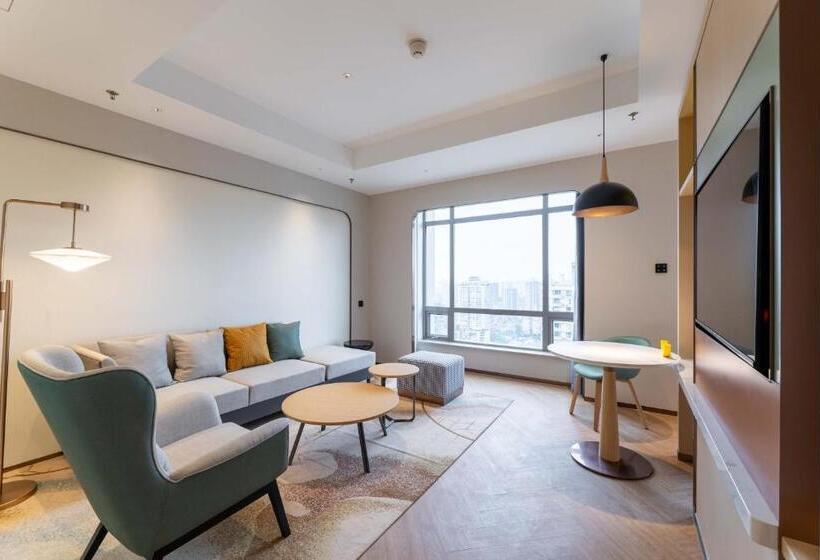 هتل Holiday Inn Chongqing Guanyinqiao, An Ihg