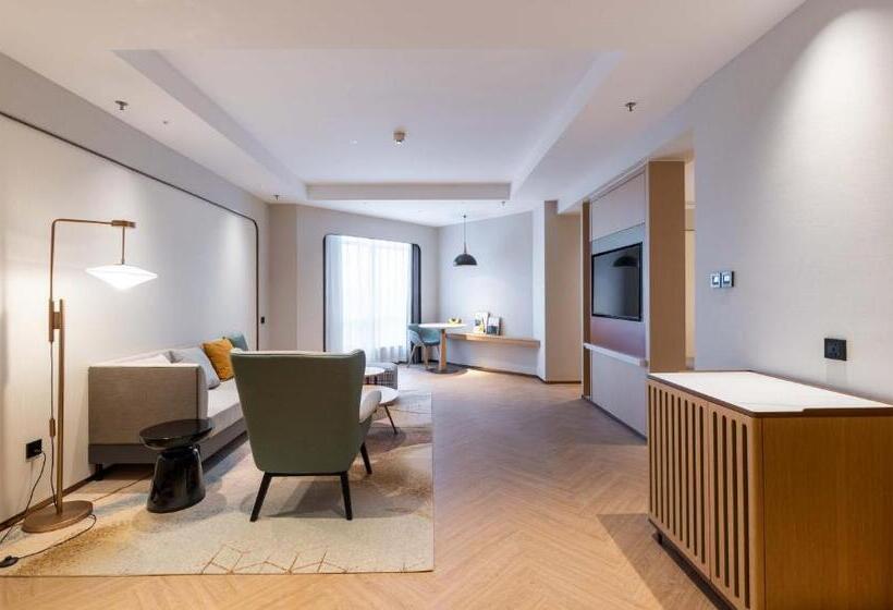 هتل Holiday Inn Chongqing Guanyinqiao, An Ihg