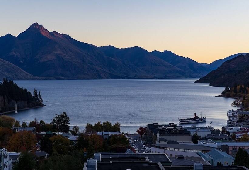 Отель The Carlin Boutique