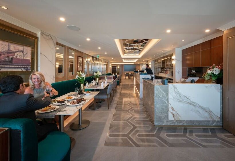 Отель The Carlin Boutique