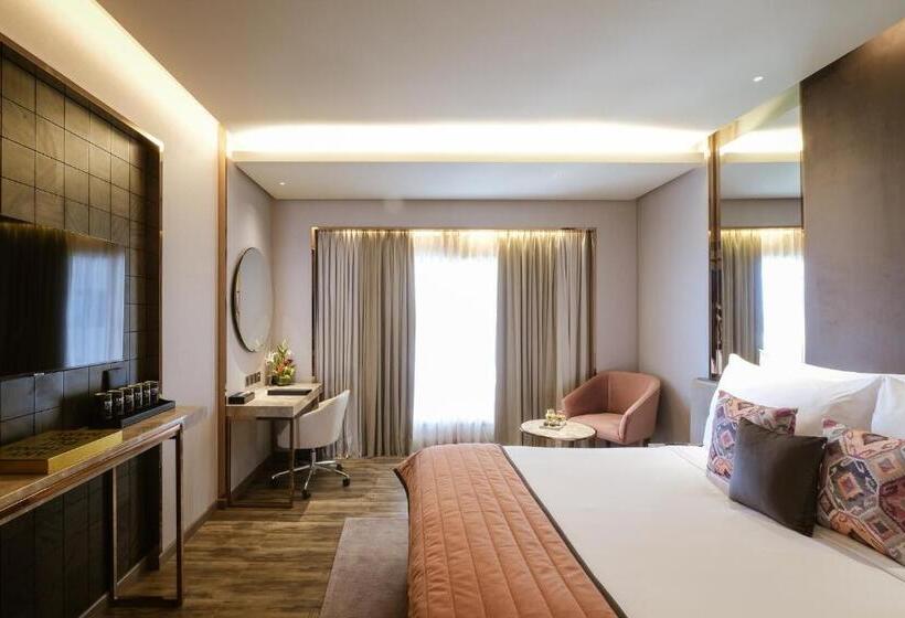 בית מלון כפרי The Park Indore